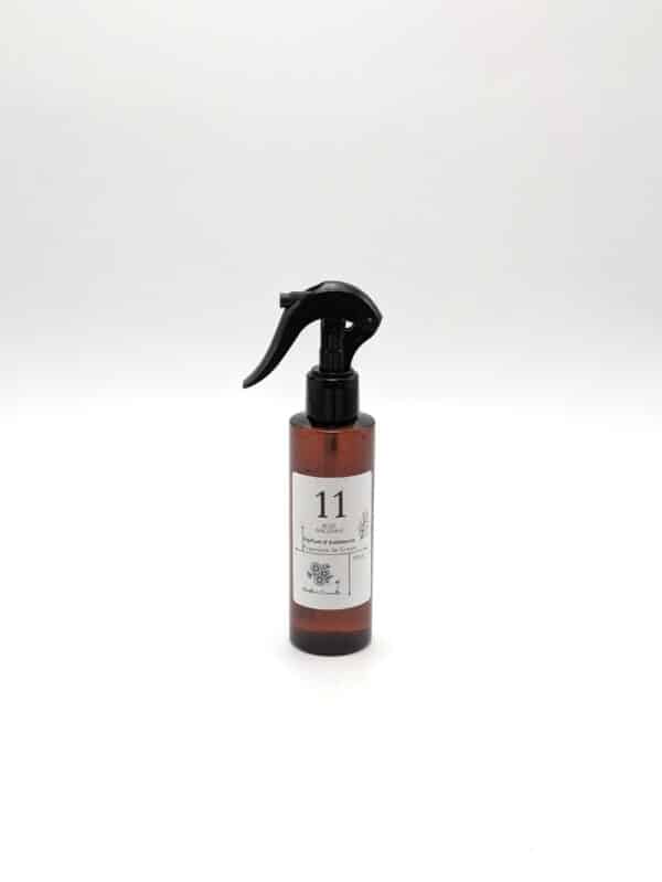Notre spray d'ambiance rose ancienne.